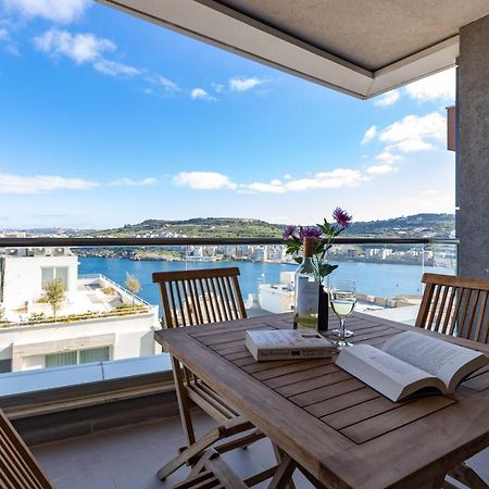 A Stunning Apartment With Spectacular Sea Views St. Paul's Bay Exterior foto